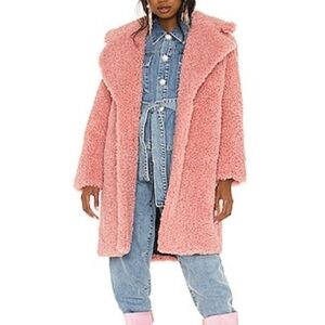 S (21"Ptp) • Pink Sherpa Teddy Coat